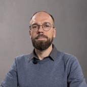 Максим Селезенев